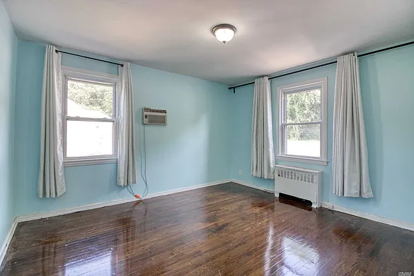 Sold by Prime Realty | media 3