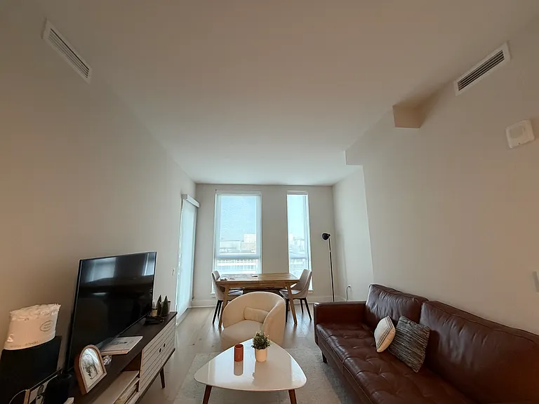 1211 Van St SE #1311 — Photo 7