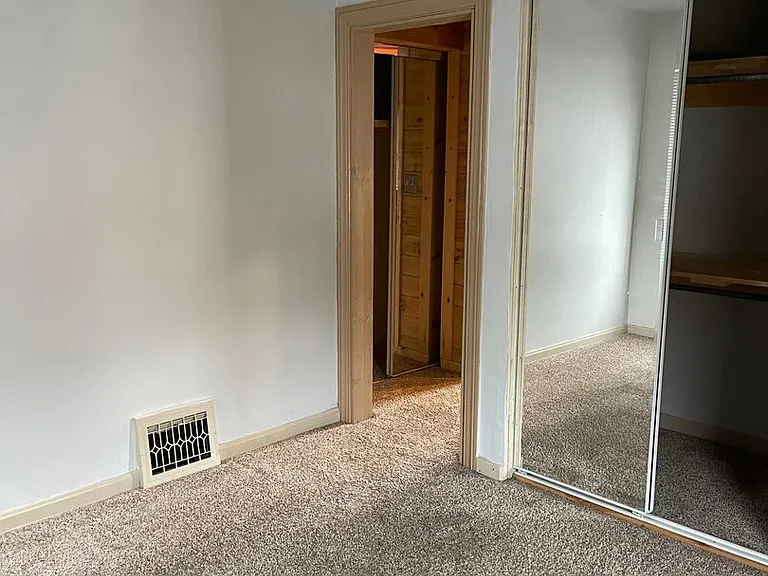 37939 Vine St — Photo 16