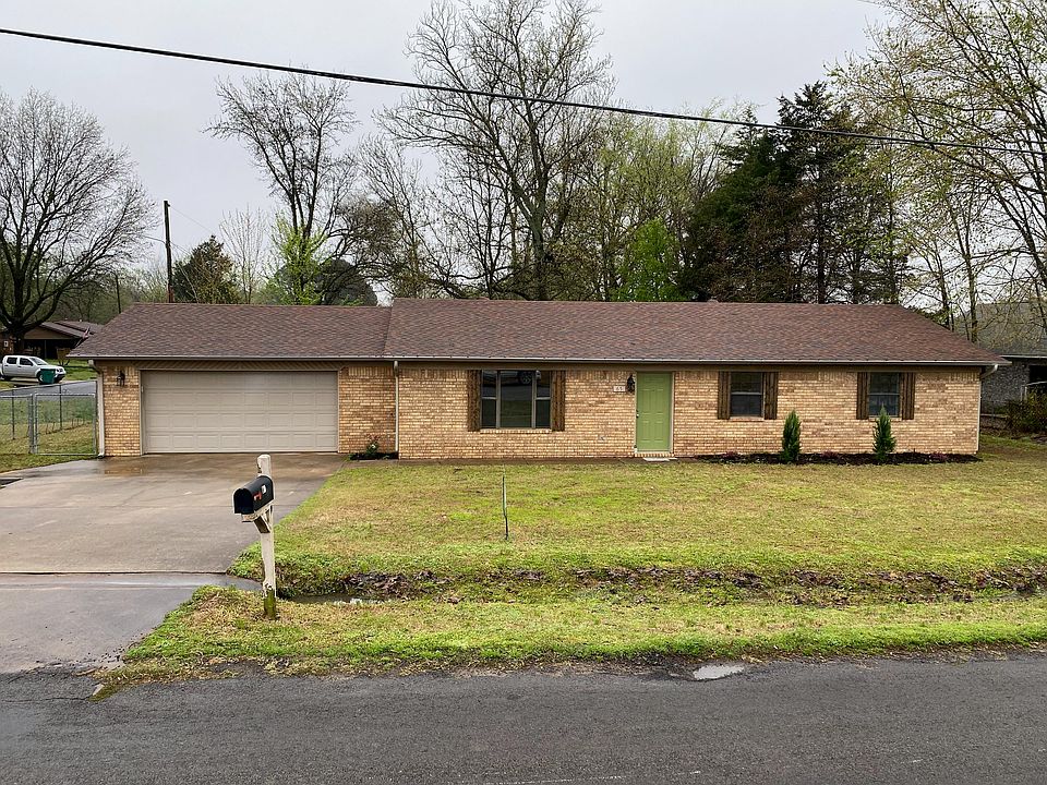 1st image of 65 Sandstone Dr