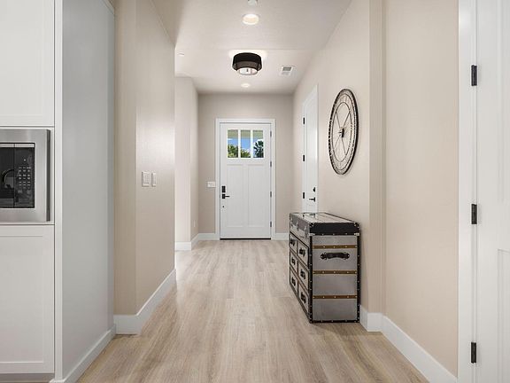 5th image of 5905 Mountain Hawk Drive
