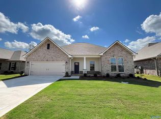 24483 Bekah Ln, Toney, AL 35773