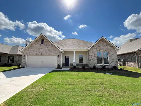 24483 Bekah Ln, Toney, AL 35773