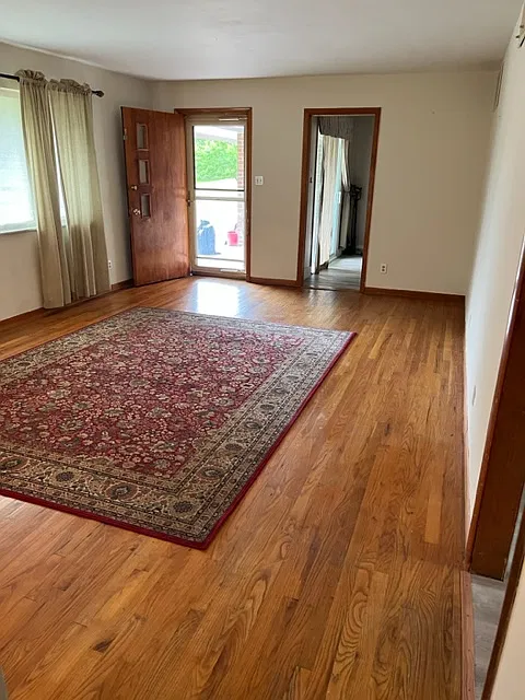 81 Wonder Hills Dr — Photo 3