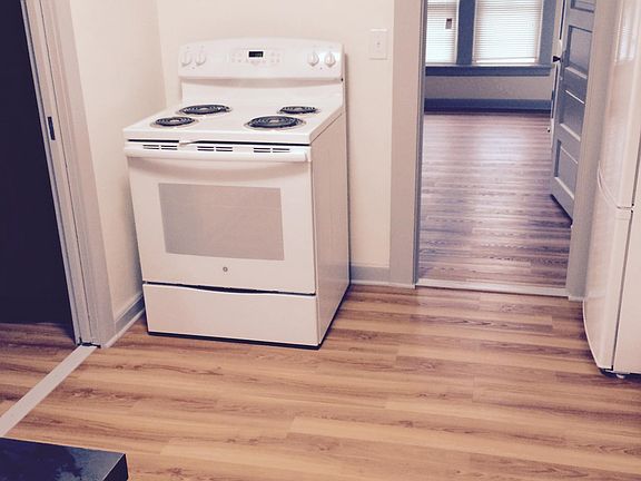 2nd image of 1251 Cook Ave #3