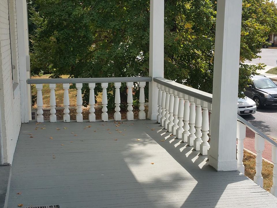2nd image of 423 E Patrick St APT 12