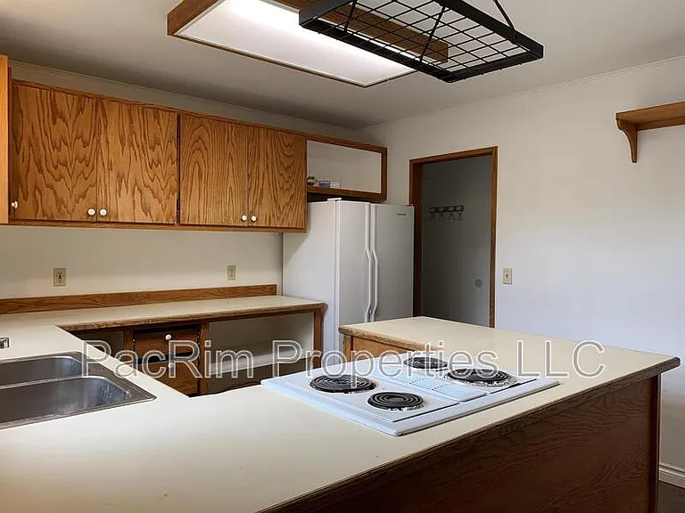 1303 H St #1 — Photo 8