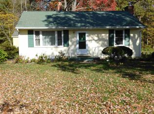 1095 Zion Hill Rd, Keswick, VA 22947