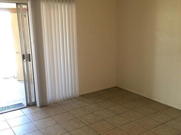 3rd image of 5233 E University Dr APT Q