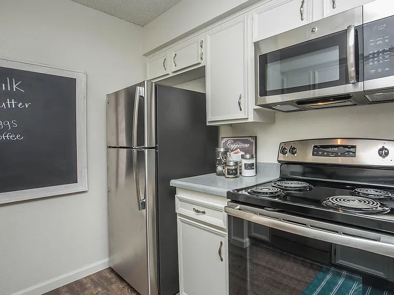 Sage Stone Apartments — Photo 81