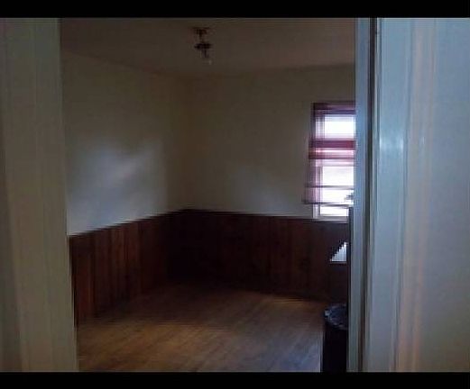 4th image of 6110 Saint Clair Ave
