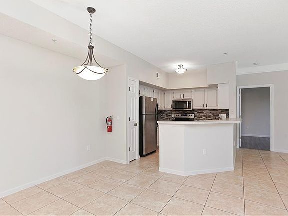 4th image of 13003 Plantation Park Cir APT 1312