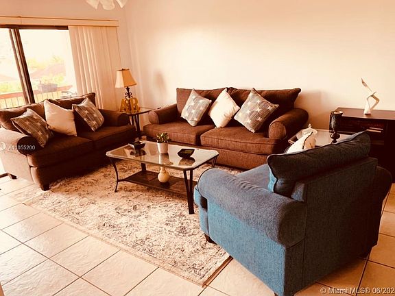 3rd image of 10227 NW 9th Street Cir APT 401-3