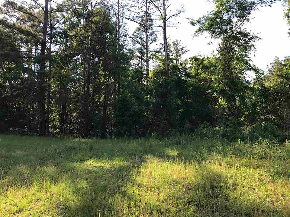 1st image of 405 Creekside Dr