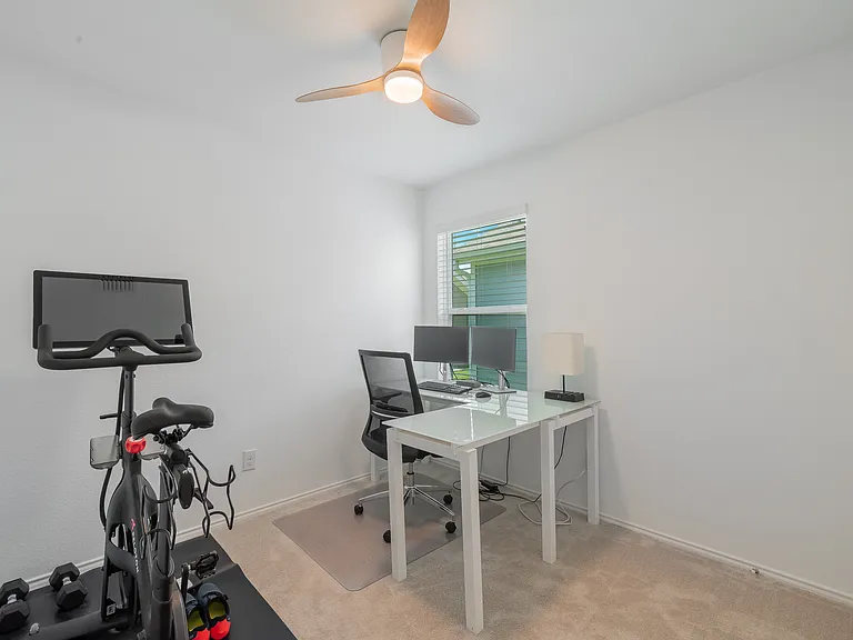 8746 Texas Risinger Dr — Photo 16