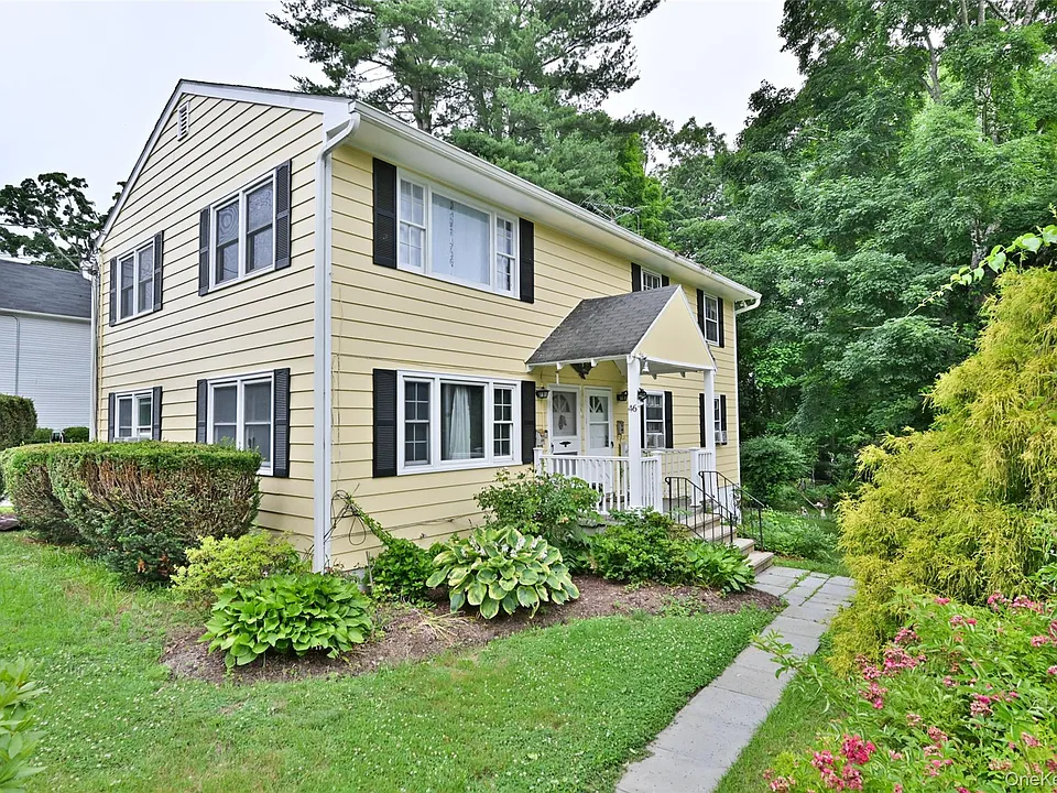 46 Robinson Ave #2
