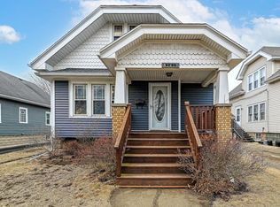 2419 S 69th St, West Allis, WI 53219