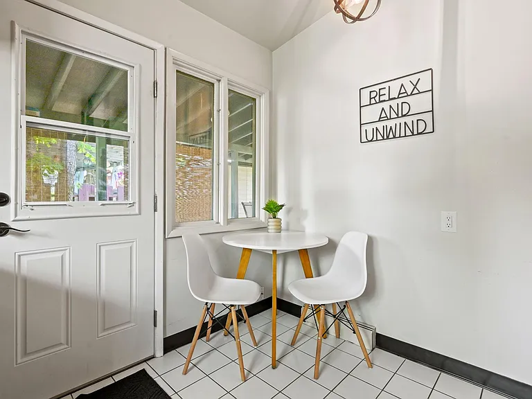 6517 N Stevens St — Photo 27