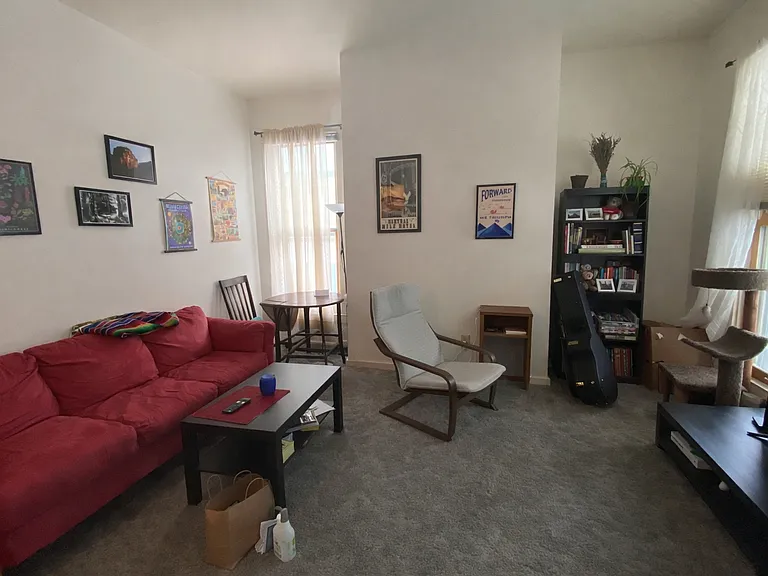 810 E Gorham St — Photo 13
