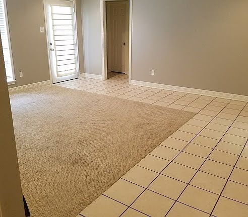 3rd image of 1711 Peach St