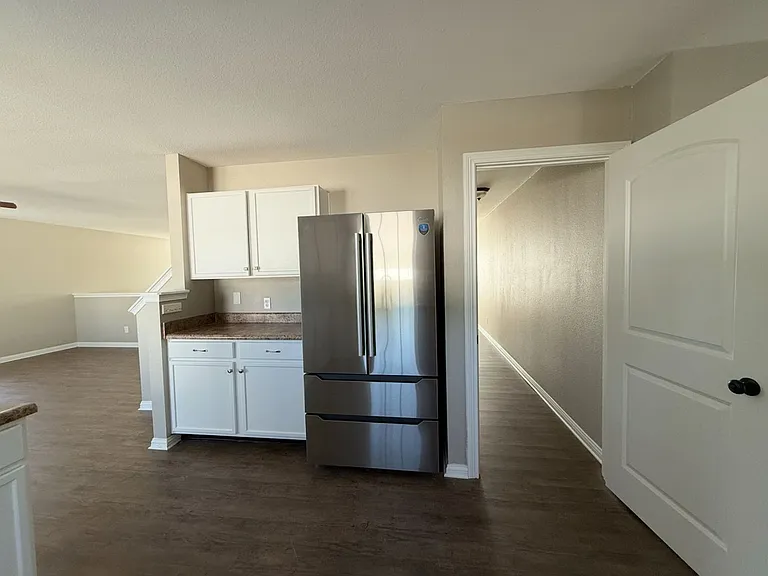420 Smokey Hill Rd — Photo 11