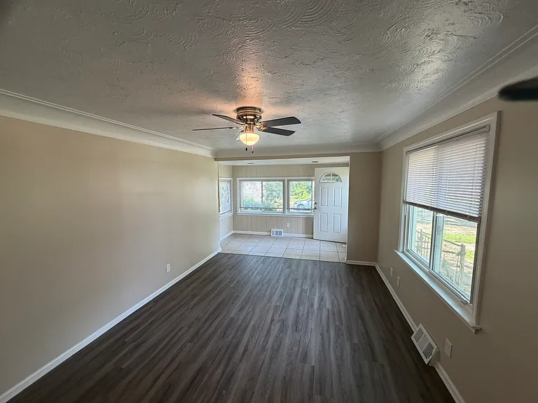 1620 Channing St — Photo 19