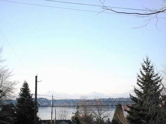 Nice Lake & Mt Views
