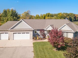 3869 21 Mile Rd, Kent City, MI 49330