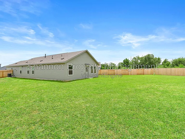 12403 Wild Strawberry Rd — Photo 30