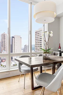 Rented by Compass | media 14