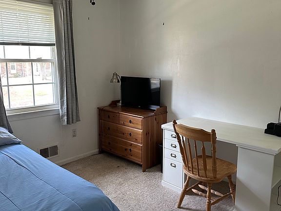 4th image of 13603 Loree Ln
