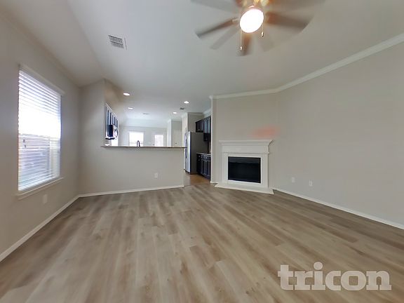 2nd image of 9129 Holliday Ln