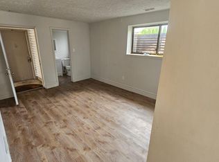 46 W Shadbolt St #17, Lake Orion, MI 48362