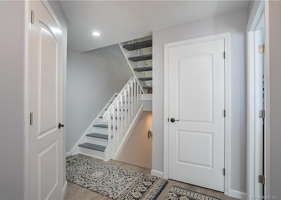 Arrowhead Condominiums Wolcott, CT Zillow