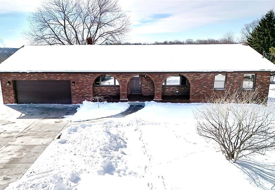 1st image of 428 Gaston Rd