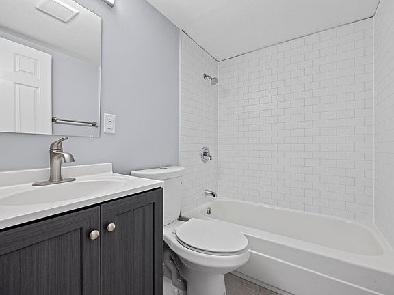 5th image of 2509 Bellevue Ave APT 4