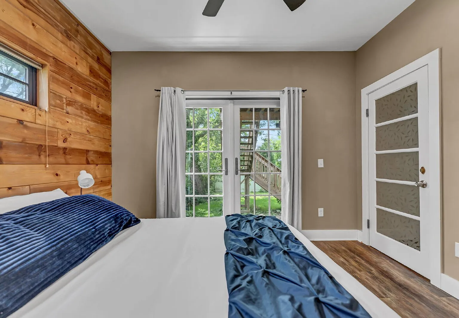 1 bed, 1.0 bath, $3,000 — Photo 1