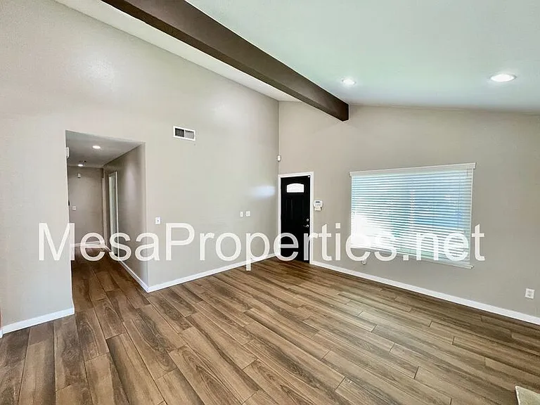 16140 Rosemary Dr — Photo 8