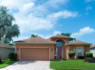 4568 Turnberry Ln, Lake Wales, FL 33859
