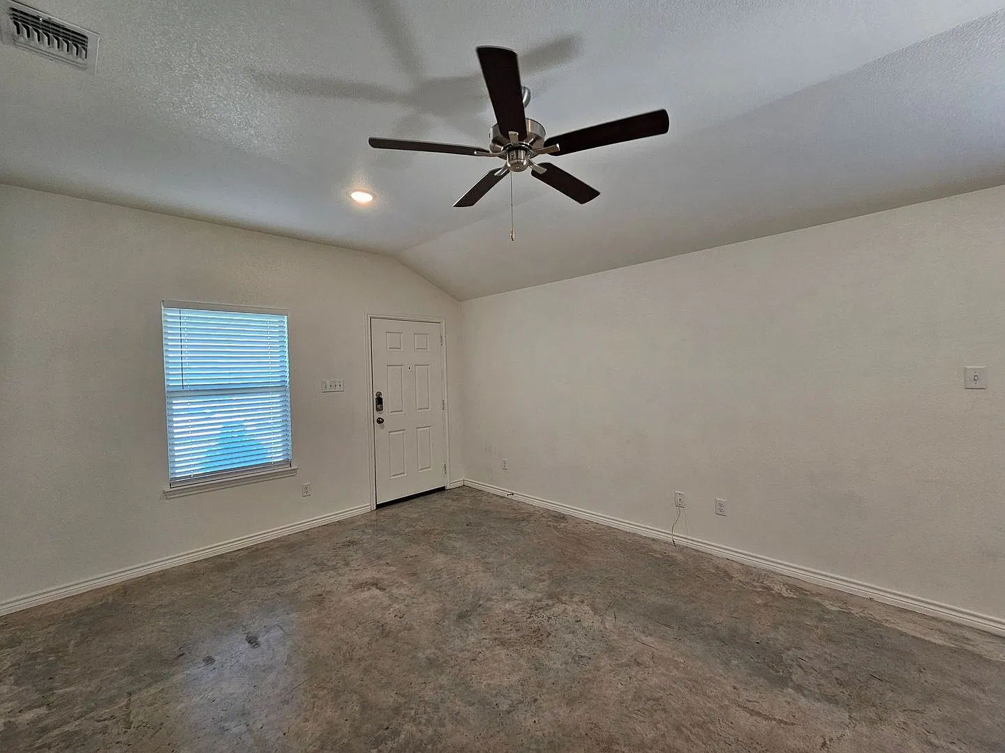 4404 Water Street (A/B) — Photo 4