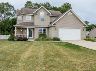 4716 Gray Hawk Ln, Auburn, MI 48611