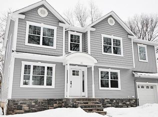45 Wendell Pl, Clark, NJ 07066