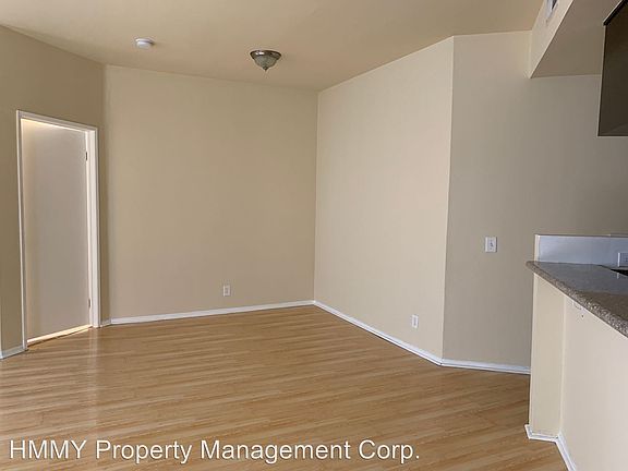 5th image of 1229 N Sycamore Ave APT 306