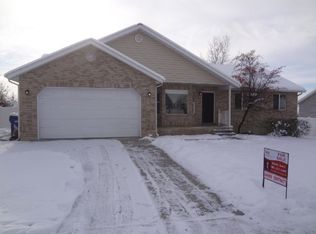 824 E Center St, Pleasant Grove, UT 84062