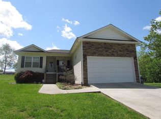 319 County Farm Rd, Madisonville, TN 37354