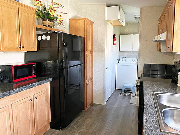 4th image of 25746 Dandelion Ct #L-056