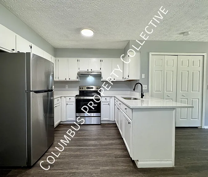 2038 Noe Bixby Rd — Photo 1