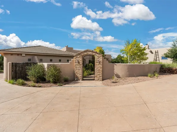 21 Sendero De La Vida, Santa Fe, NM 87506