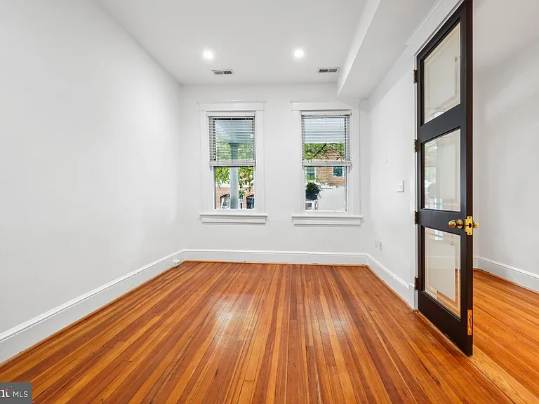 1411 King St #A — Photo 8