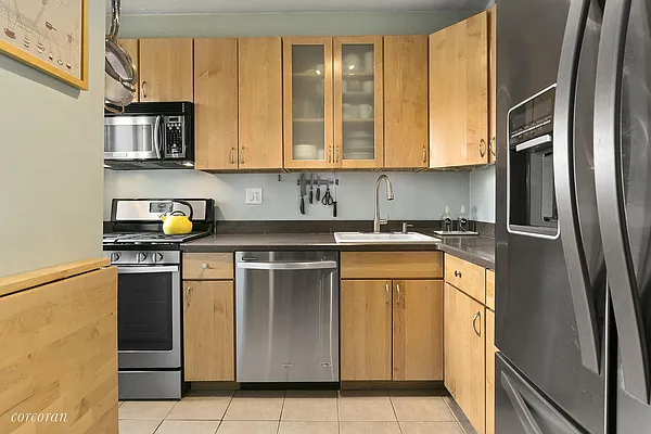 Sold by Corcoran | media 8